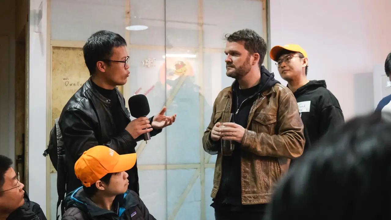 Đường đua AI bùng nổ năm 2025: AI16Z + ELIZA đã thành công như thế nào?